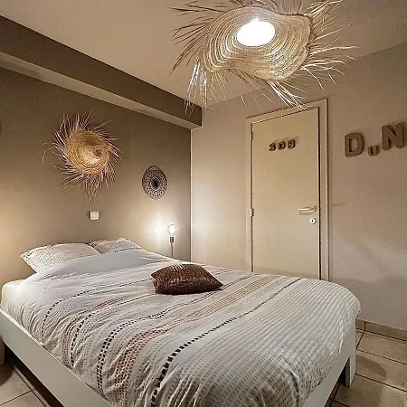 Au Travers Du Hublot Διαμέρισμα